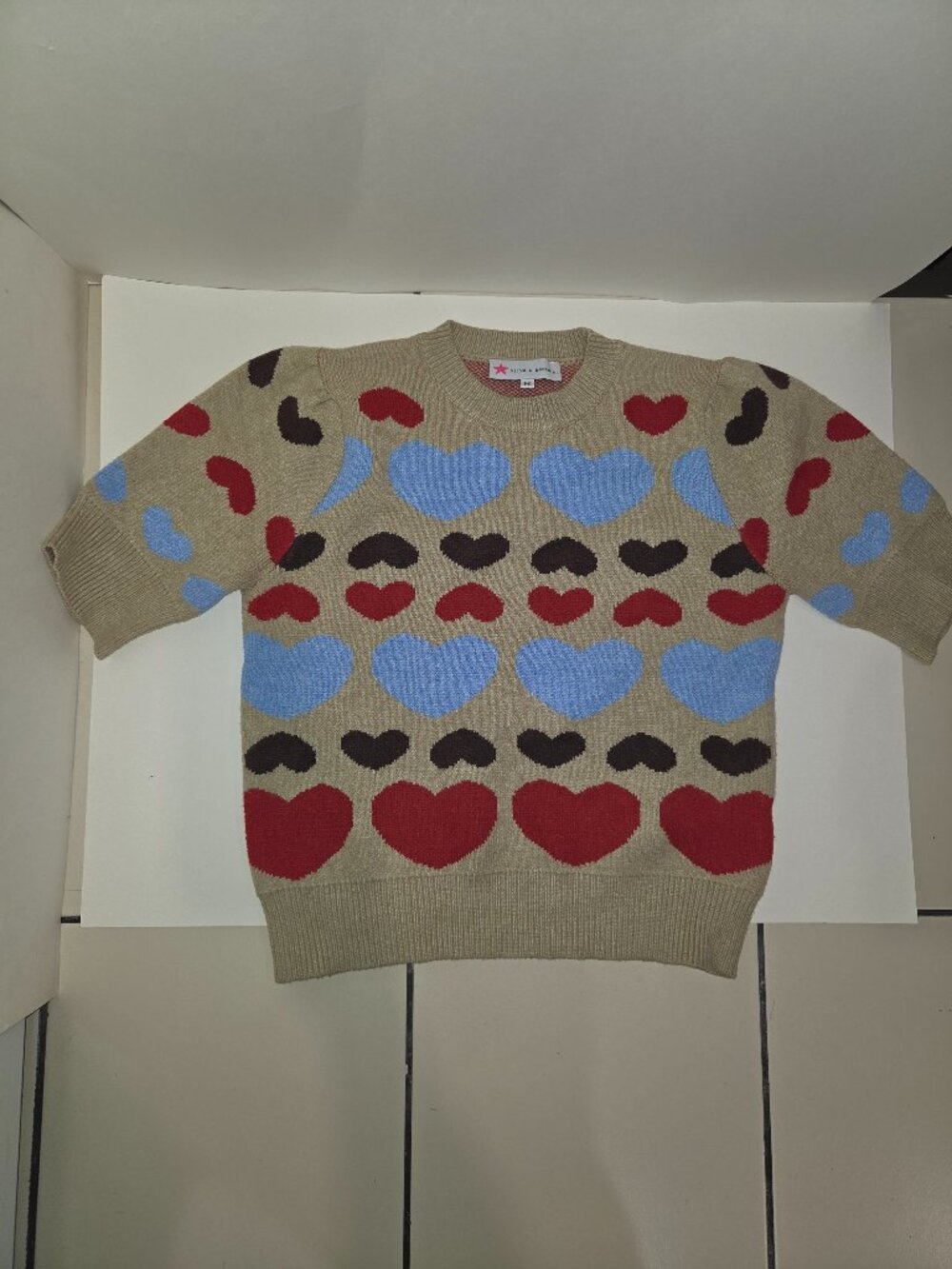 Olive and Bette's Hearts Puff Sleeve Sweater Size Medium Retail $128